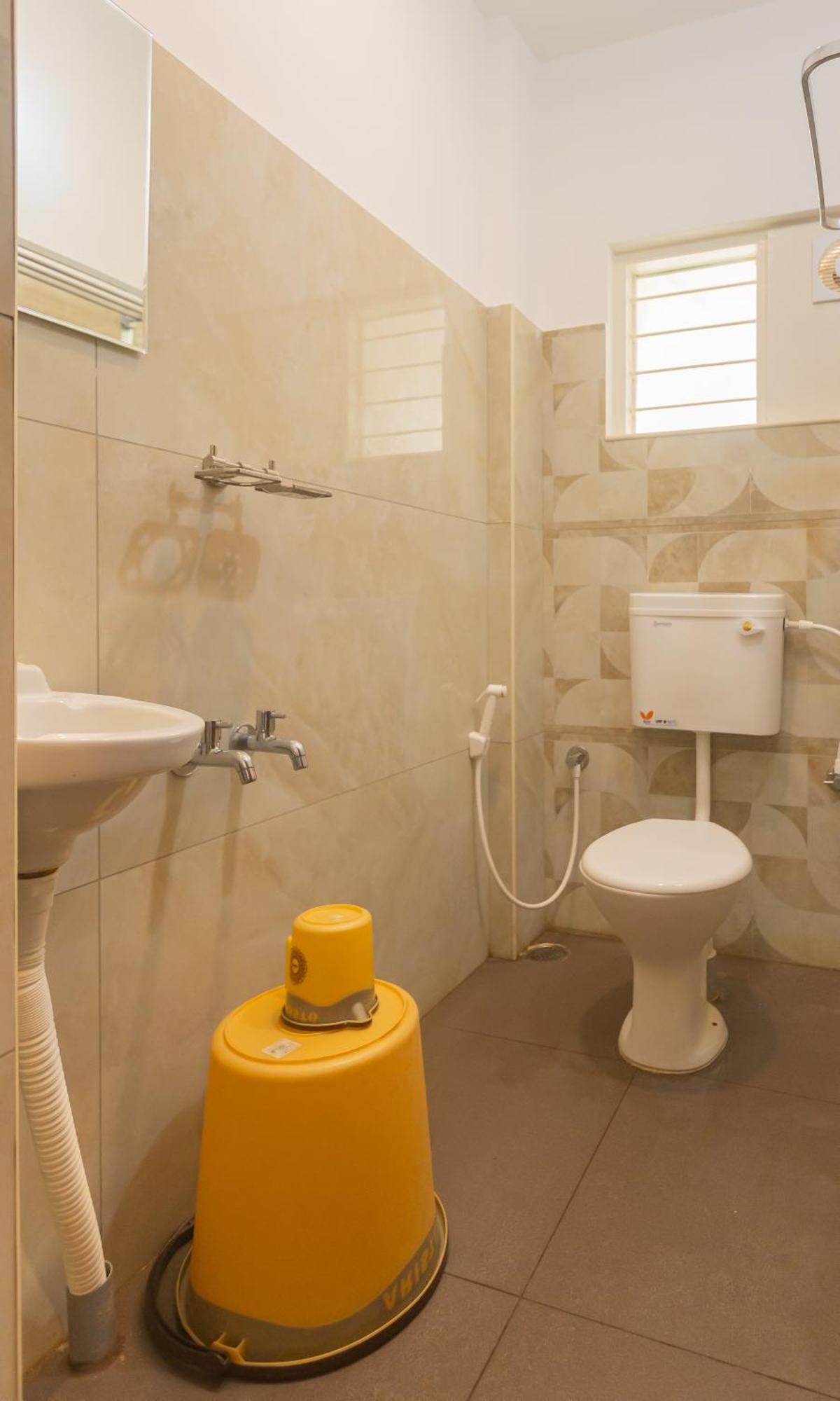 Sri Ramakrishna Hotel Bangalore Extérieur photo